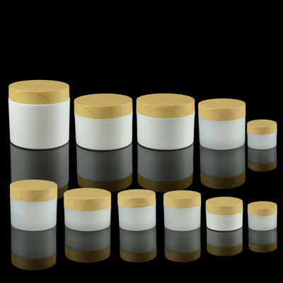 10g 20g 30g PP Cream Jar บรรจุภัณฑ์ OEM Eye Cream Lid ภาชนะบรรจุเครื่องสำอางไม้ไผ่